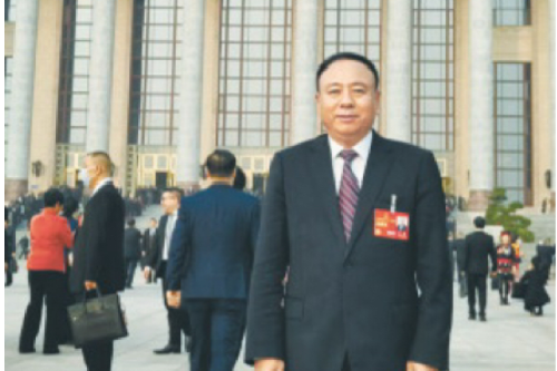 全國人大代表、九洲集團(tuán)董事長李寅：提高微電網(wǎng)利用率 推動(dòng)能源結(jié)構(gòu)轉(zhuǎn)型
